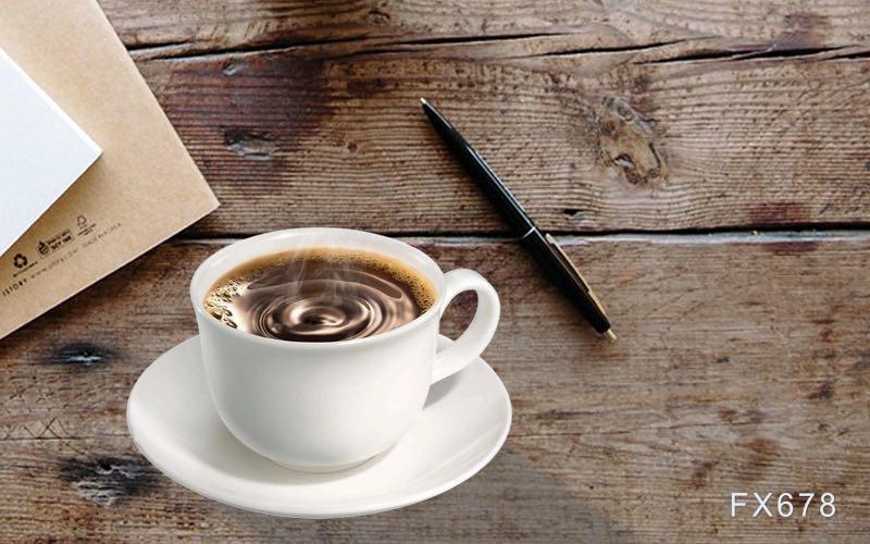 8月13日财经早餐：通胀数据提振美联储降息押注，金价持稳于3350附近，特朗普为鲍威尔继任者撒下“更大的网”